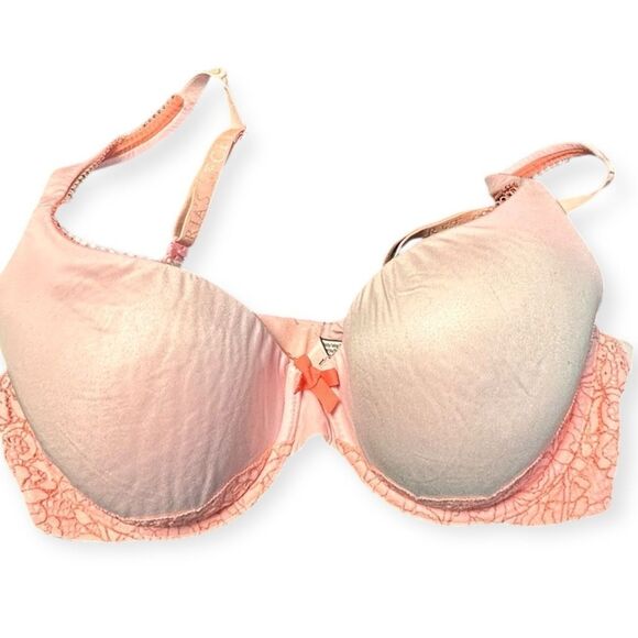 VICTORIA’S SECRET Women’s Peach Lace Body by Victoria Lined Perfect Coverage Bra - Picture 1 of 5